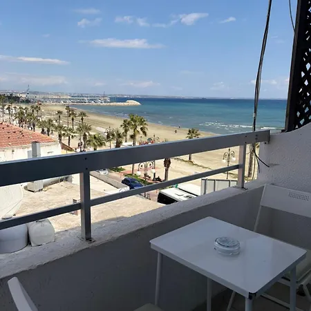Lazuli Sea View Beachfront - Ap Finikoudes *