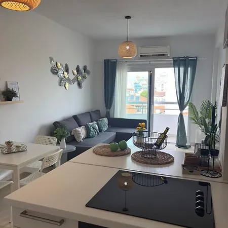 Apartamento Lazuli Sea View Beachfront - Ap Finikoudes
